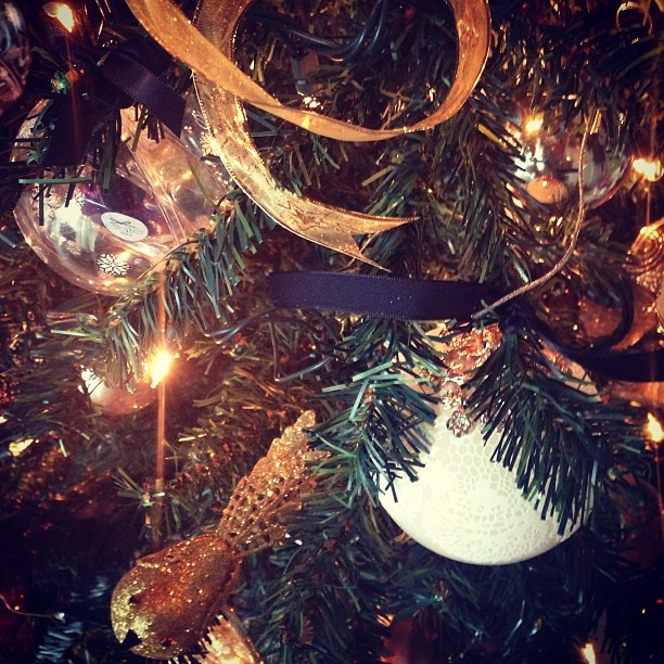 All my wishes and hopes... For beautiful things... Embodied on this tree! ❤