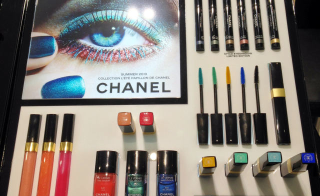 Chanel L'ete Papillon display copy