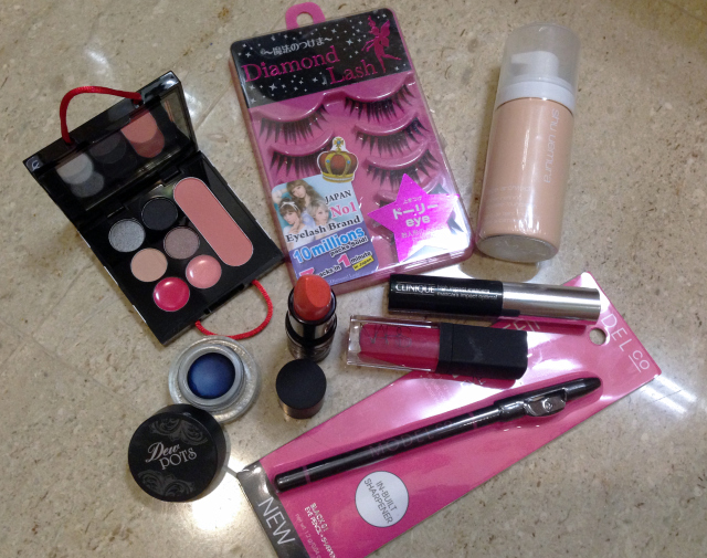 Silverkis' Blog Giveaway