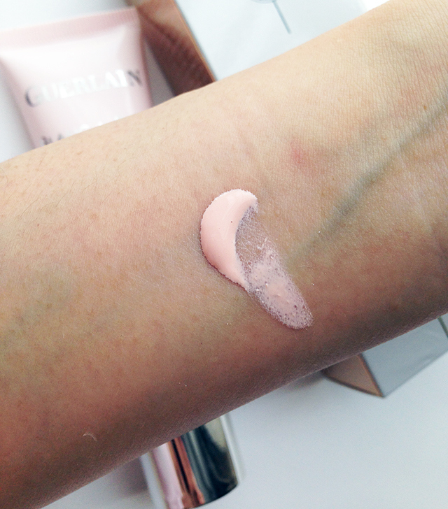 Guerlain Blanc de Perle UV Base SPF30 PA+++ swatch