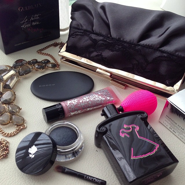 Ladies, this is 1 #giveaway you don't want to miss! There's something from all my fav brands in a handy clutch! So hurry over to the blog & join now! Only a few hours til a winner is chosen!! 🎉 Ladies, this is 1 #giveaway you don't want to miss! There's something from all my fav brands in a handy clutch! So hurry over to the blog & join now! Only a few hours til a winner is chosen!! 🎉