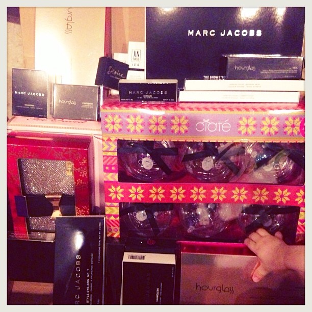 And part 2 of our collective #sephora #haul has arrived!! @jolenechis