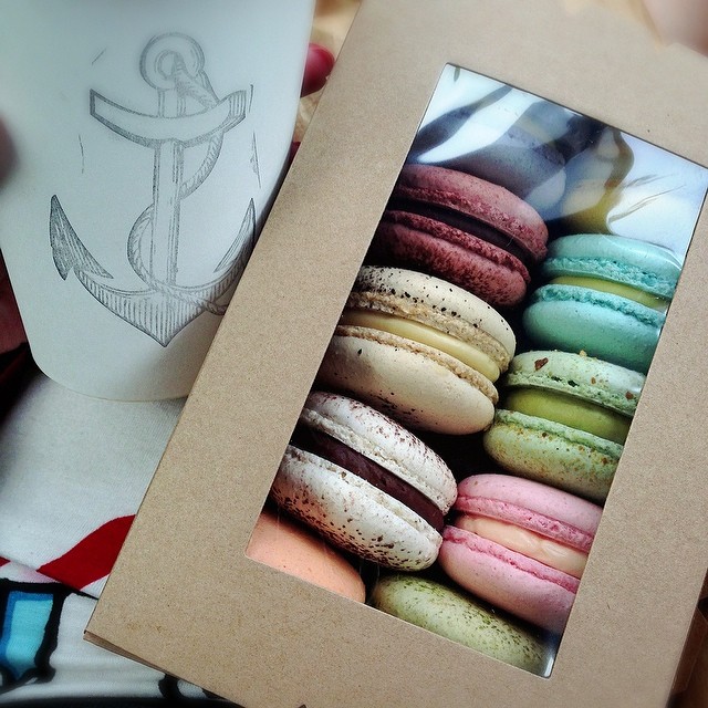 What better way is there to spend a leisurely Sunday afternoon than a pretty box of macarons & a creamy cup of Dutch Colony latte? Oh yes everyday please!! What better way is there to spend a leisurely Sunday afternoon than a pretty box of macarons & a creamy cup of Dutch Colony latte? Oh yes everyday please!!