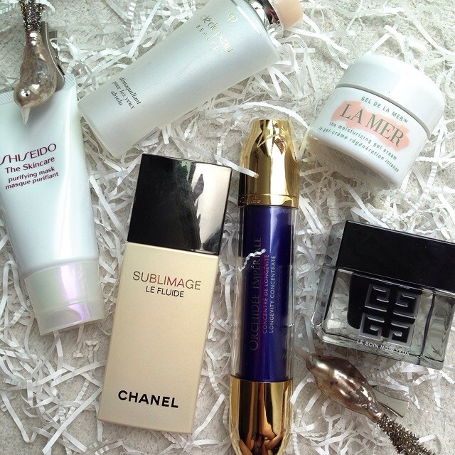 Here are some of my favorite #skincare products that I've been wanting to show for some time... Thanks for tagging & making me do it @pinkpapers_xx! Here's to a beautiful 2014 ahead, ladies! 🍸💫🌈 Here are some of my favorite #skincare products that I've been wanting to show for some time... Thanks for tagging & making me do it @pinkpapers_xx! Here's to a beautiful 2014 ahead, ladies! 🍸💫🌈