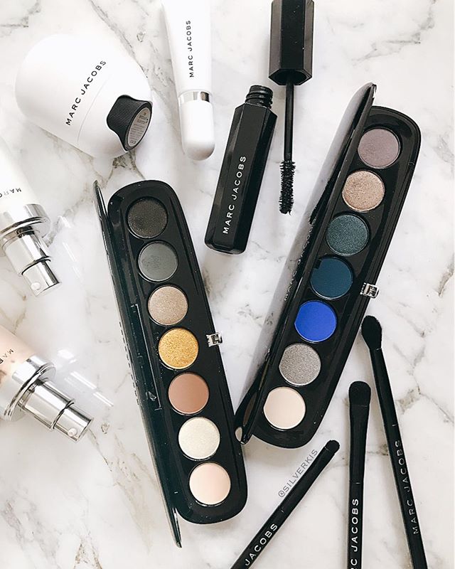 Rounding up my reviews on these #MarcJacobsBeauty #Eyeconic Palettes. Feast your eyes on Smartorial and Edgitorial today. And those brushes have been on repeat for the past weeks too. Full review on the blog!