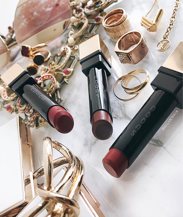 Making the most of this sunny Saturday! Heading out for brunch at the gardens and then I plan to play with these beauties. Thank you to all those who sent me encouraging messages last night... love you all!♥️
